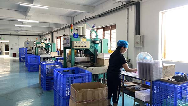 东西部协作的典范 中汉（贵州）口腔用品 教学演示用品的创新与实践